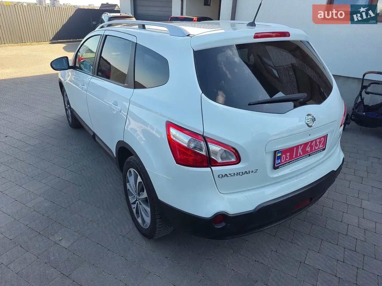 Nissan Qashqai+2 2012 photo 3