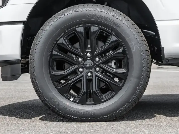 Ford F-150 2026 photo 4