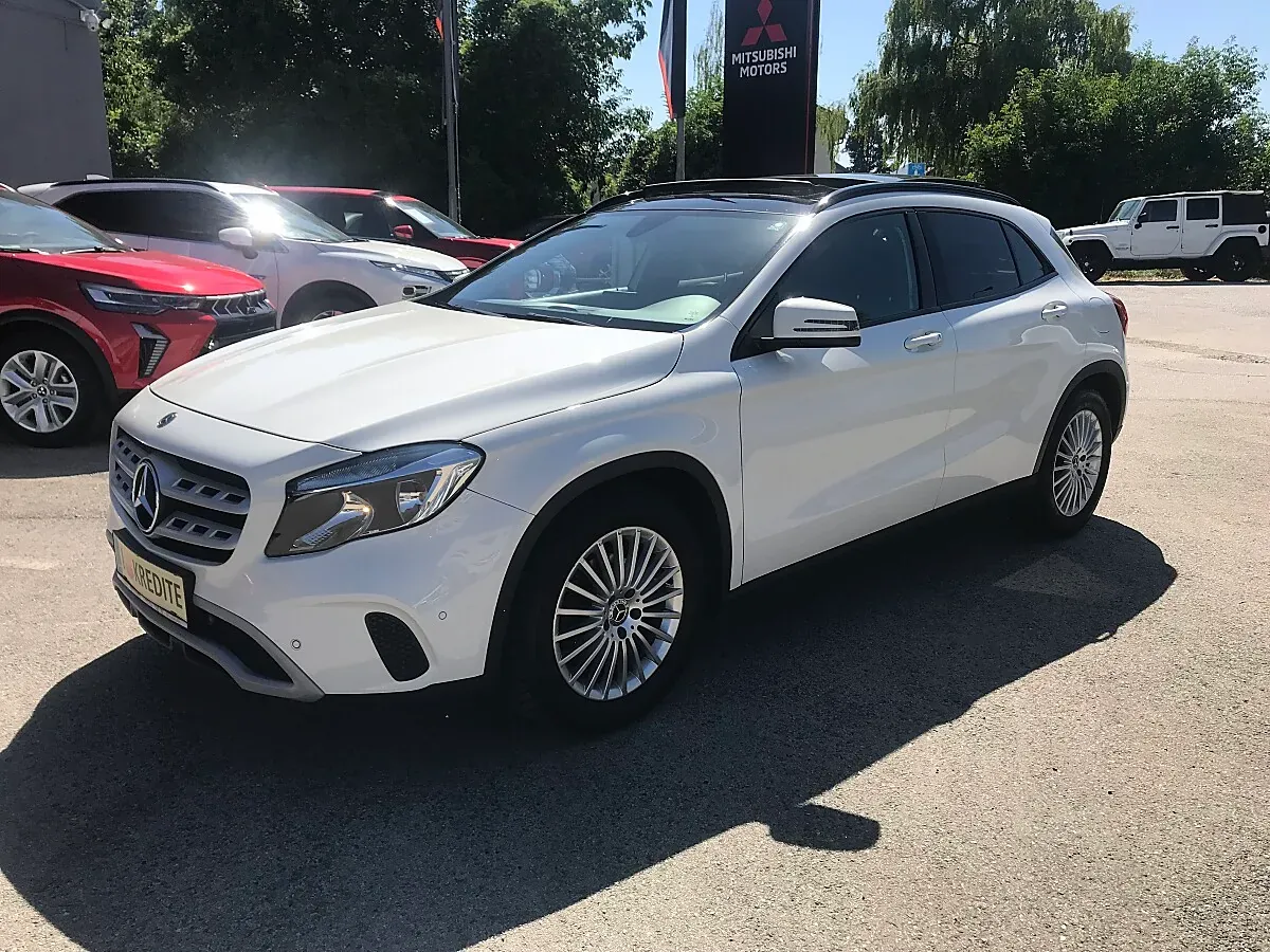 Mercedes-Benz Gla Class