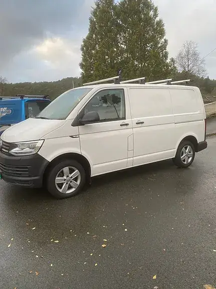 Volkswagen Transporter 2019 photo 2