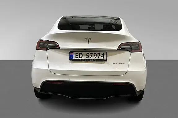Tesla Model Y 2022 photo 4