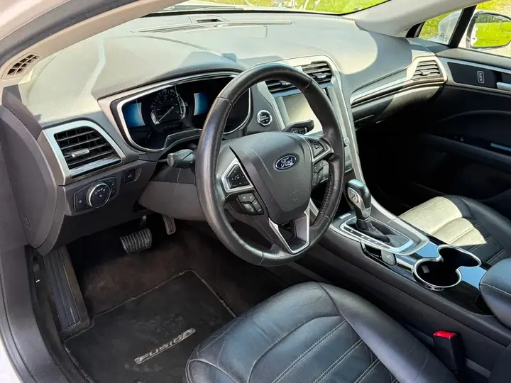 Ford Fusion 2014 photo 3