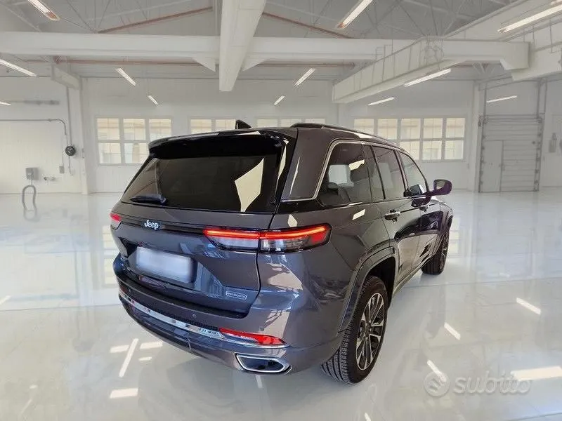 Jeep Grand Cherokee 2023 photo 4