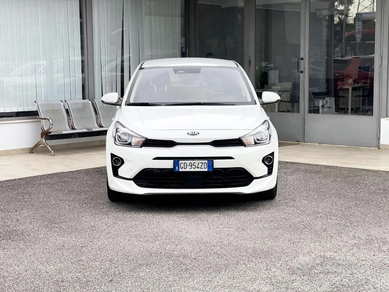 Kia Rio 2021 photo 2
