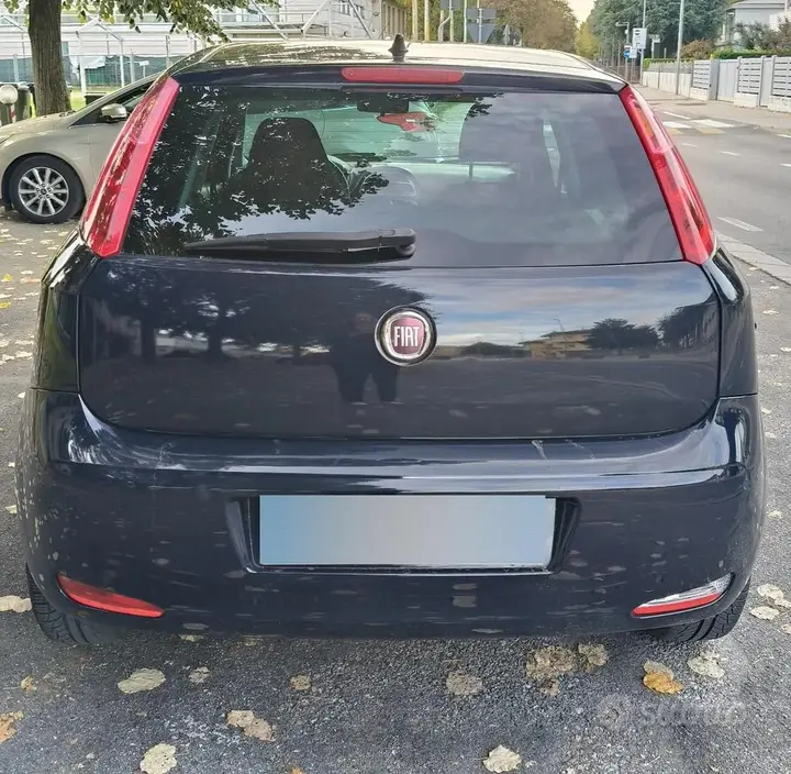 Fiat Punto 2018 photo 2
