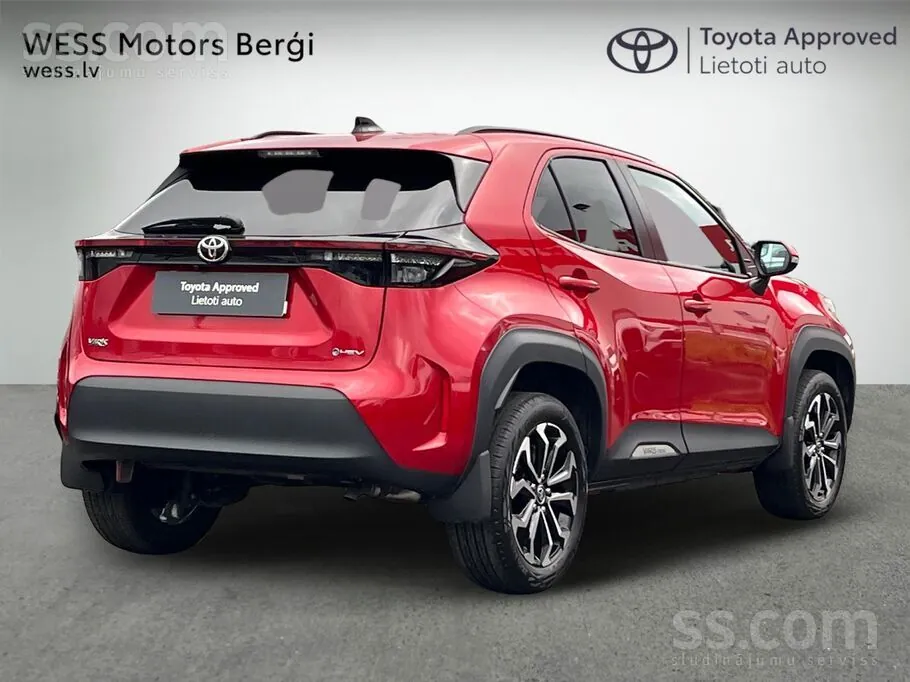 Toyota Yaris Cross 2025 photo 2