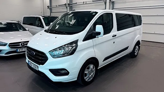 Ford Custom Tourneo 2021 photo 3