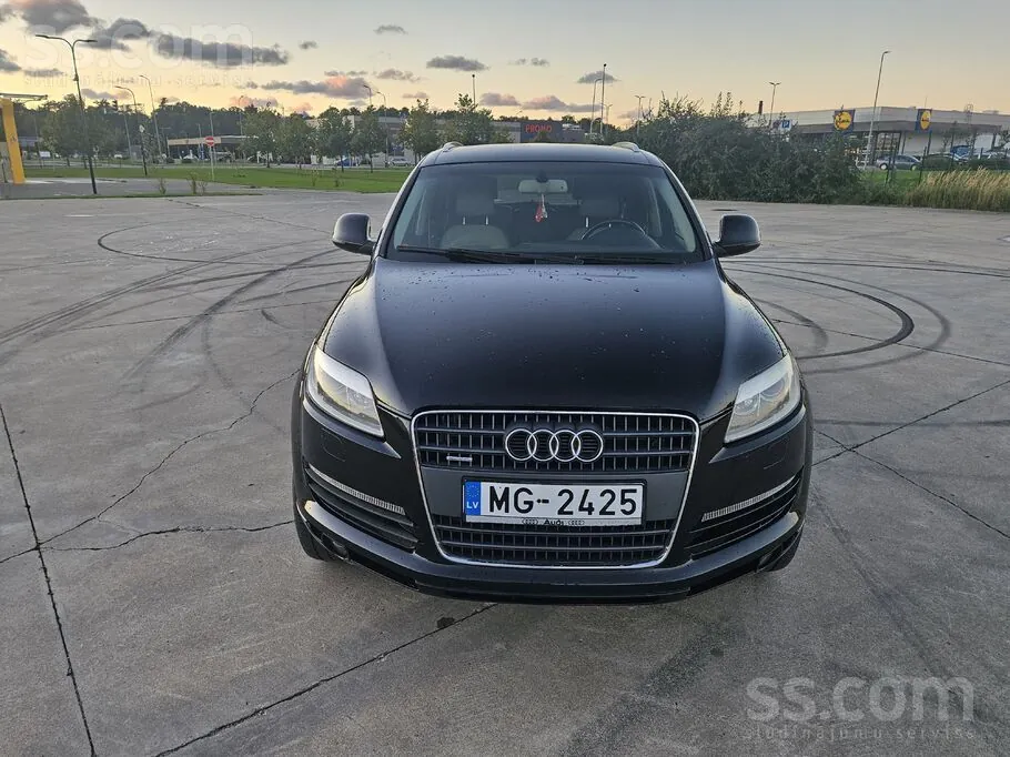 Audi Q7 2006 photo 3