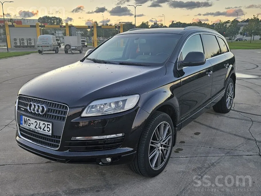 Audi Q7 2006 photo 2