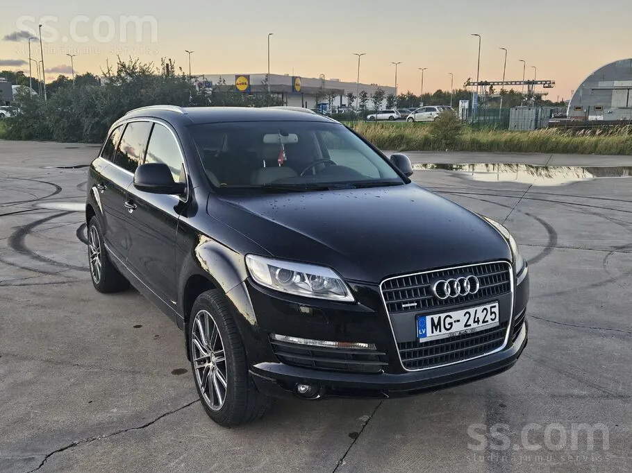 Audi Q7