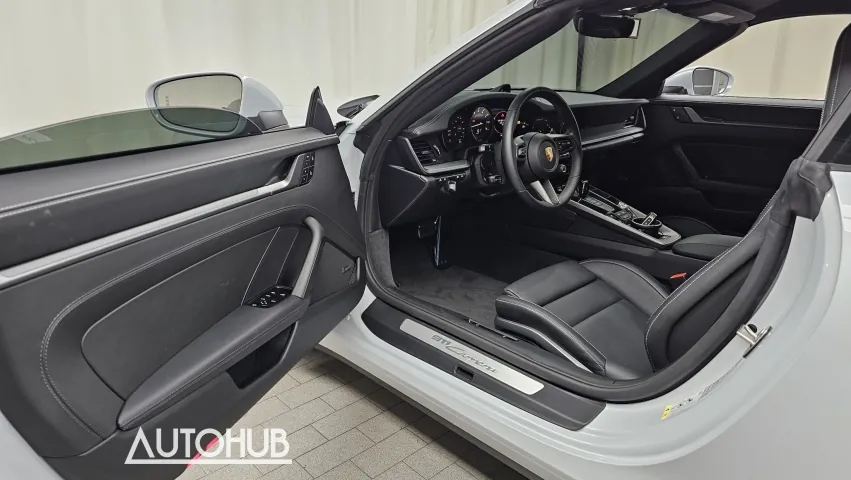 Porsche 911 2024 photo 5
