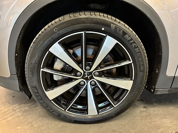 Polestar 2 2022 photo 5