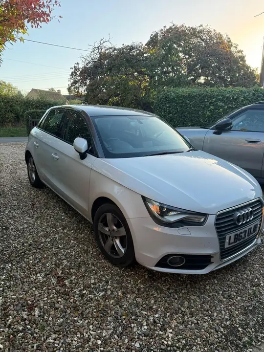 Audi A1 2026 photo 2