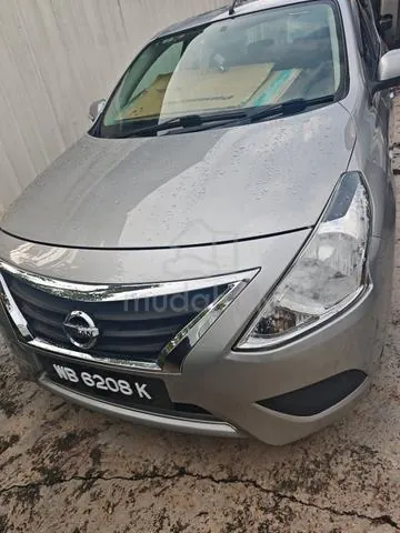 Nissan Almera