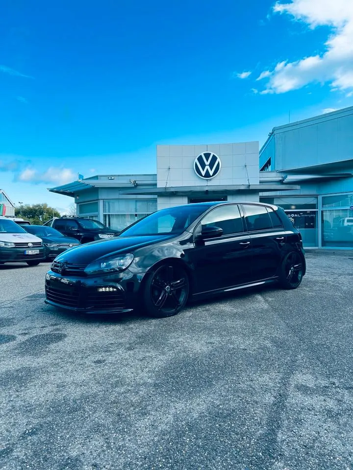 Volkswagen Golf 6 R