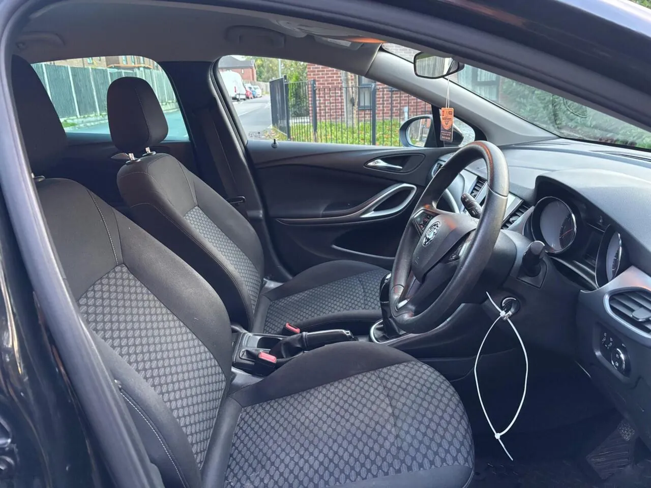 Vauxhall Astra 2019 photo 4
