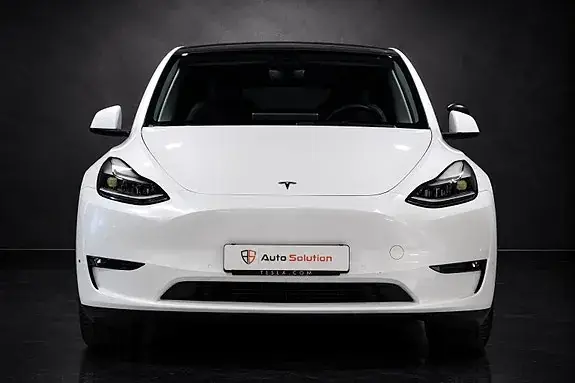 Tesla Model Y 2022 photo 3