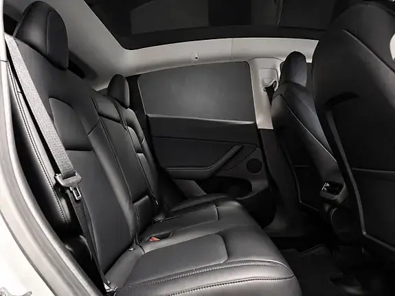 Tesla Model Y 2022 photo 5