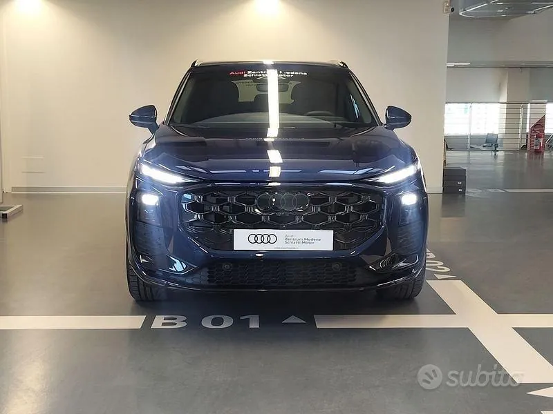 Audi Q3 2025 photo 2