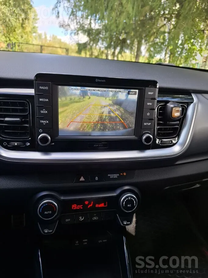 Kia Stonic 2018 photo 5