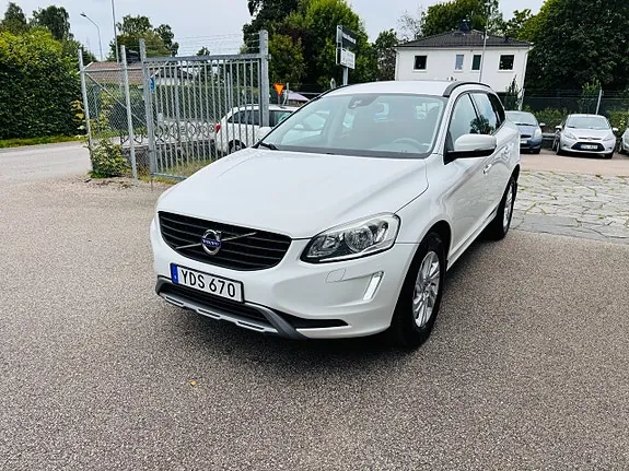 Volvo Xc60 2017 photo 2
