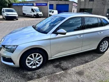 Skoda Scala 2021 photo 2
