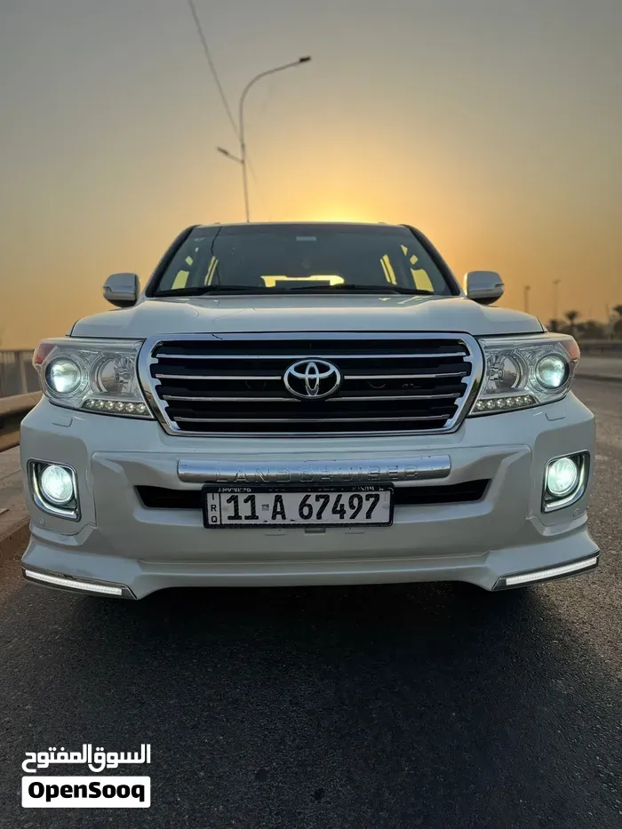 Toyota Land Cruiser 2012 photo 2