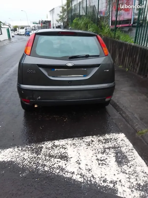 Ford Focus 2003 photo 3