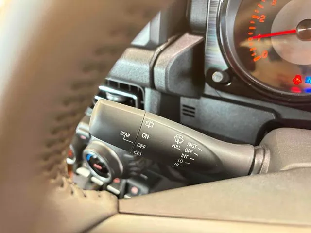 Suzuki Jimny 2026 photo 5