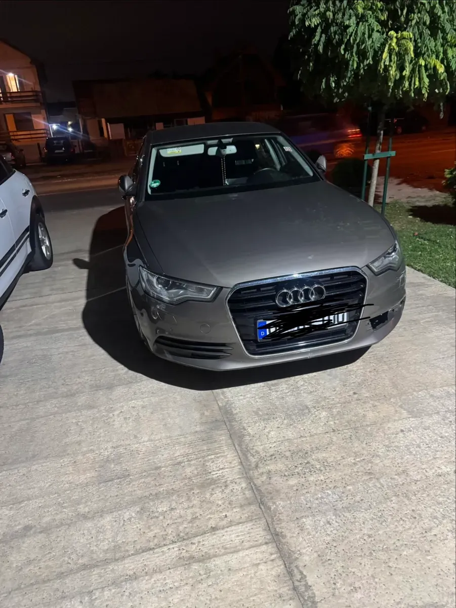 Audi A6 2014 photo 2
