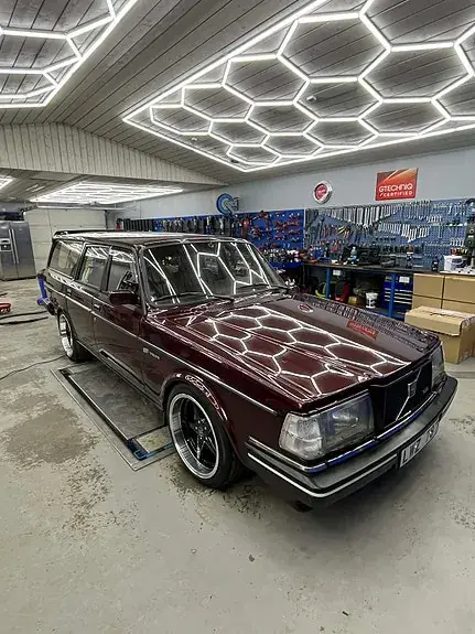 Volvo 240 1984 photo 3