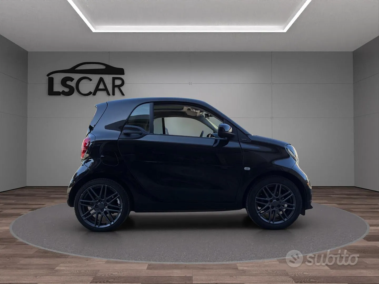 Smart Fortwo 2017 photo 2