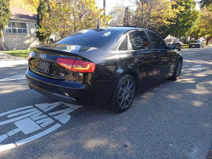 Audi A4 2014 photo 3