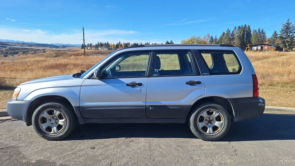 Subaru Forester 2003 photo 2