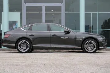 Genesis G80 2022 photo 2