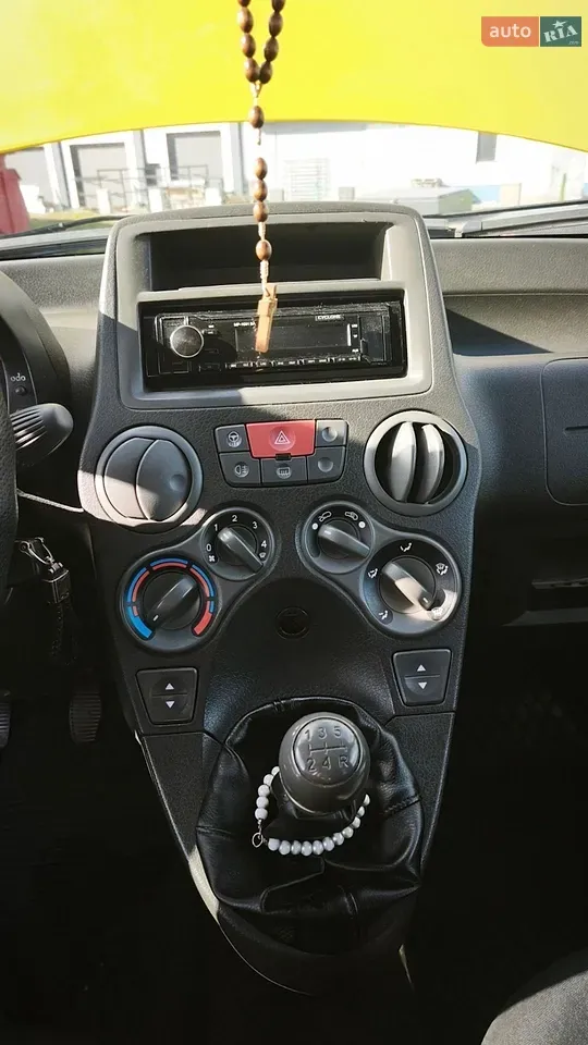 Fiat Panda 2011 photo 3