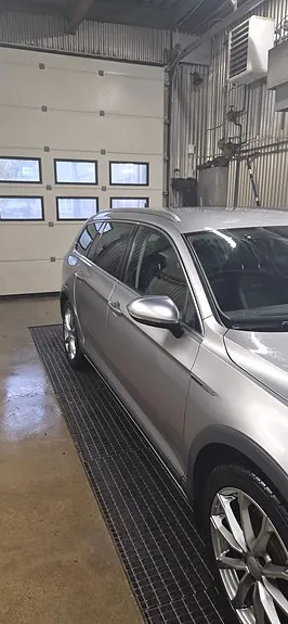 Volkswagen Passat Alltrack 2020 photo 2