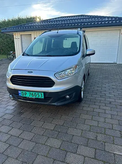 Ford Transit Courier