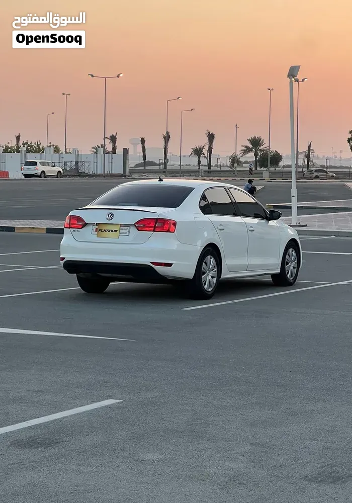 Volkswagen Jetta 2012 photo 4