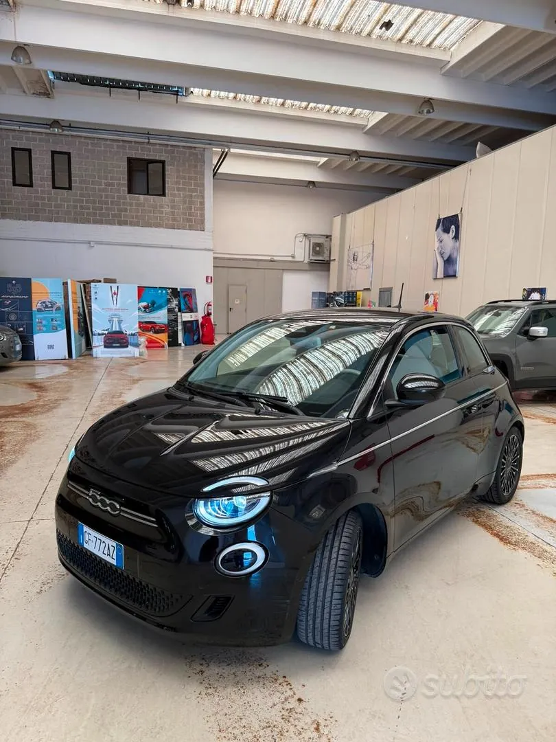 Fiat 500E
