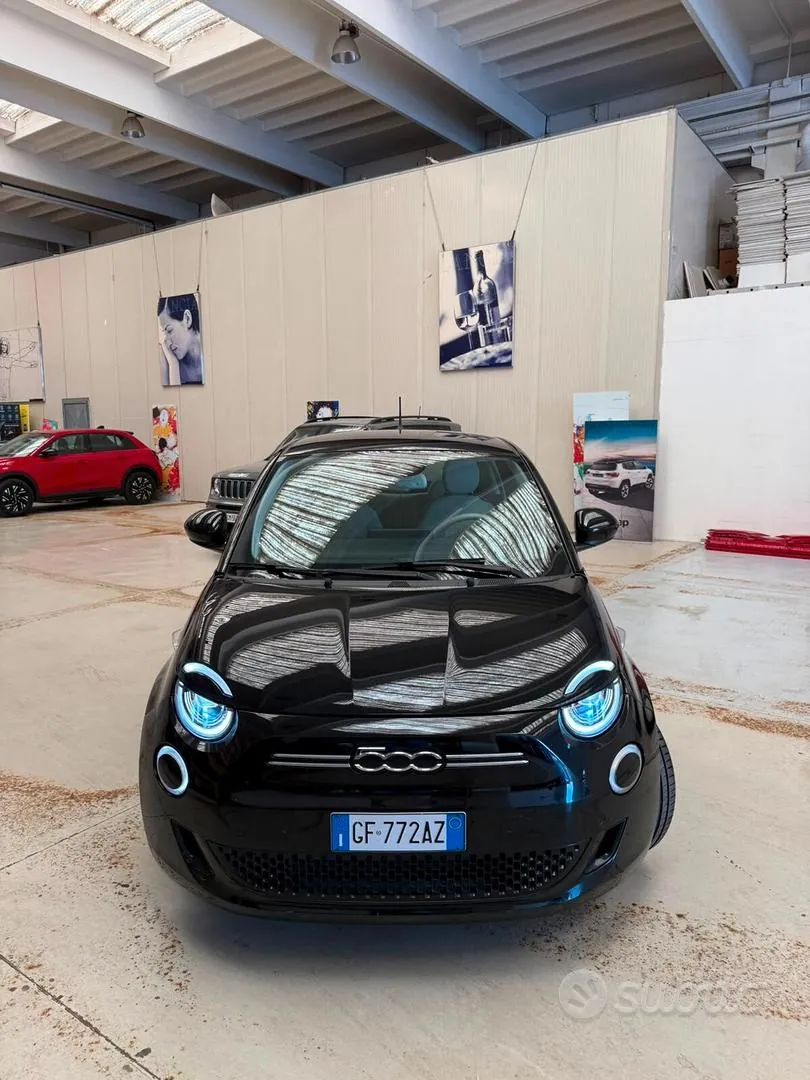 Fiat 500E 2021 photo 2