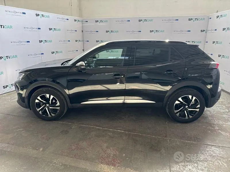 Peugeot 2008 2023 photo 2