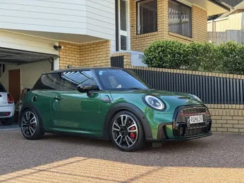 Mini Hatch 2021 photo 2