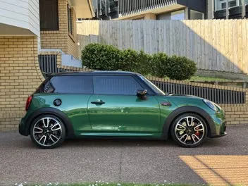 Mini Hatch 2021 photo 3