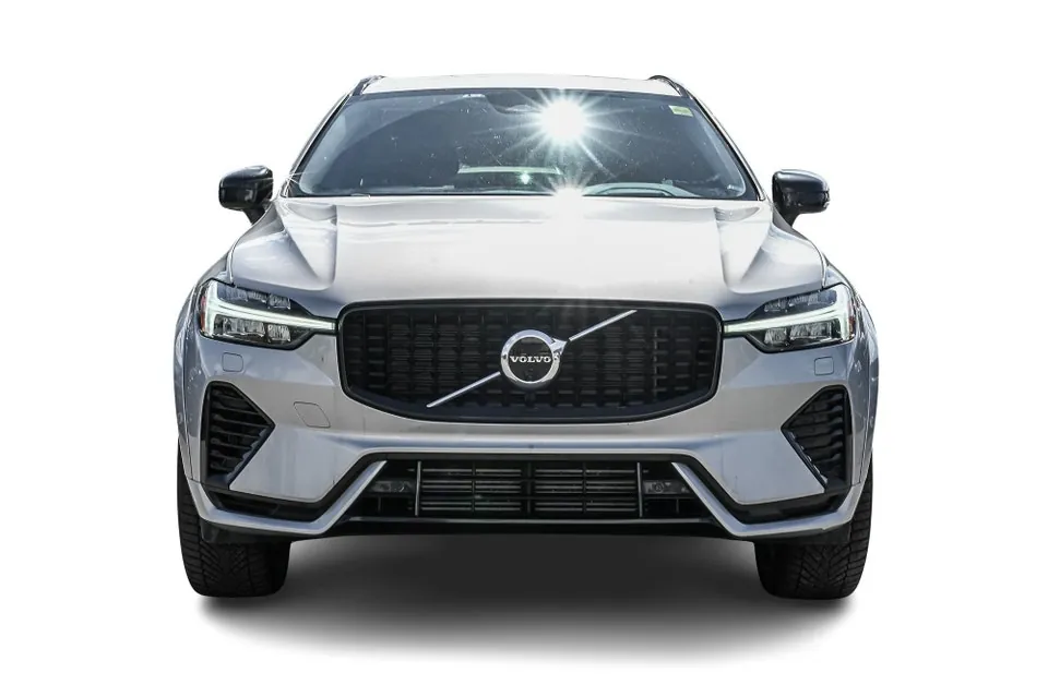 Volvo Xc60 2023 photo 2