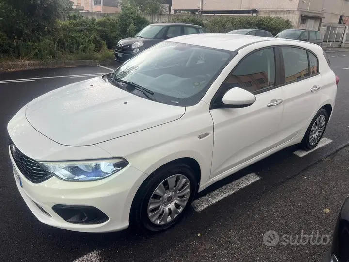 Fiat Tipo 2017 photo 2