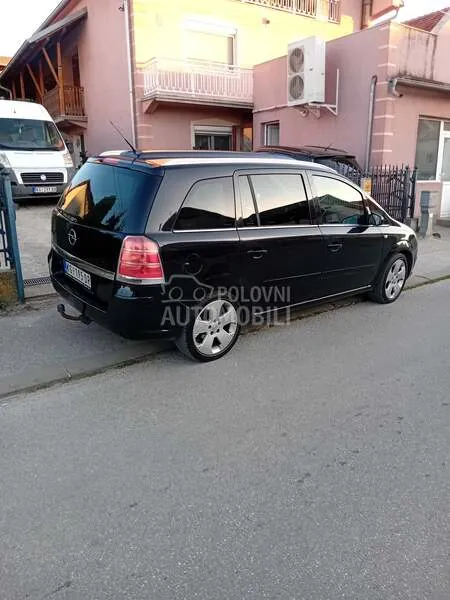 Opel Zafira 2007 photo 4