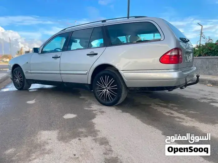 Mercedes-Benz E-Class 1999 photo 3