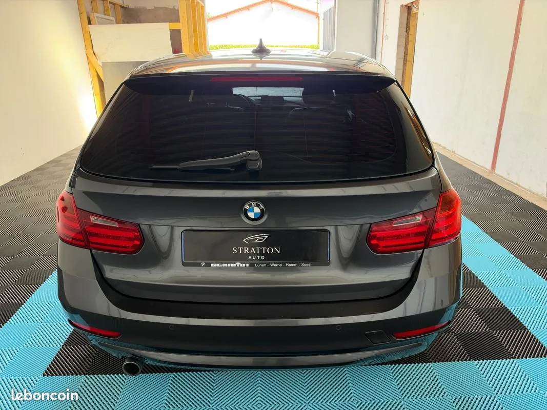 BMW Série 3 2012 photo 5