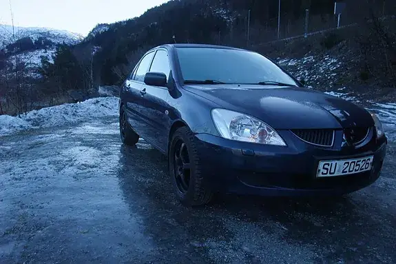 Mitsubishi Lancer